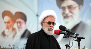 شرکت در انتخابات و دعوت دیگران به حضور گسترده، هر دو وظیفهاند