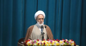دستگاههای مسئول، وظیفه دارند با کمک مردم درمقابل ناهنجاریهای اجتماعی بایستند