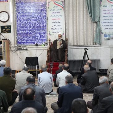 حضور نماینده ولی فقیه دراستان و امام جمعه کرمانشاه در مسجد علی ابن ابیطالب(ع)