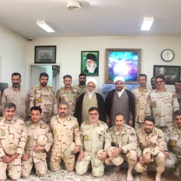 دیدار فرمانده و معاونین مرزبانی استان کرمانشاه با حجت الاسلام و المسلمین غفوری، نماینده ولی فقیه در استان و امام جمعه کرمانشاه
