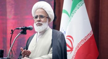 دختران، اعضای مؤثر جامعه اسلامی و مورد محبت پروردگار متعال هستند