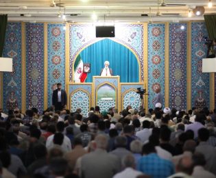 انقلاب اسلامی، ثمرۀ خون شهیدان است