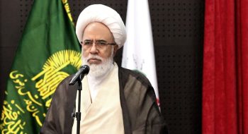 با استفاده از سرمایههای معنوی ایران اسلامی، میتوان خدمات عظیمی رقم زد